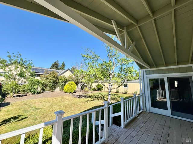 159 S Seymour St, Napa, CA 94559