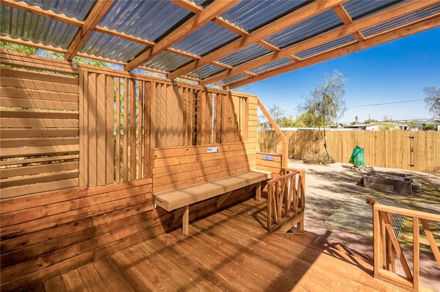 4543 Linden Drive, Topock, AZ 86436