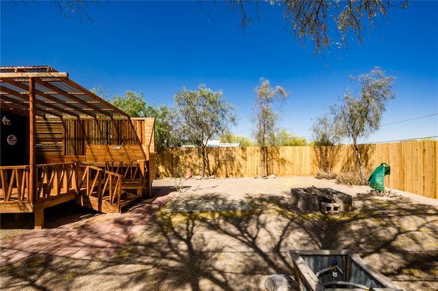 4543 Linden Drive, Topock, AZ 86436
