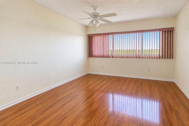 1500 SW 131st Way 406N, Pembroke Pines, FL 33027
