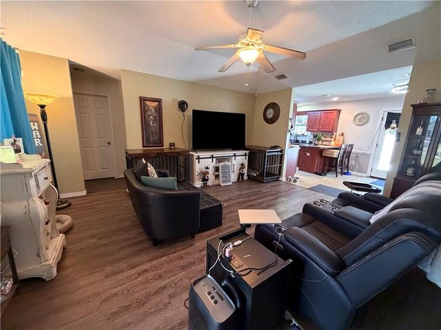 7670 Mailon Court, Theodore, AL 36582