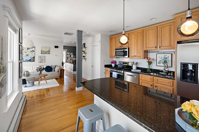 32 Harvard St 2, Waltham, MA 02453
