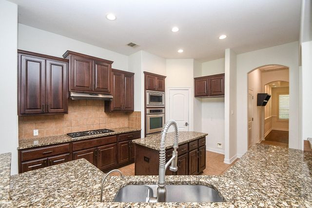 7418 Dresden Avenue, Sugar Land, TX 77479