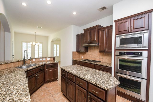 7418 Dresden Avenue, Sugar Land, TX 77479