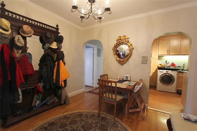 100 Sewall Avenue 3, Brookline, MA 02446