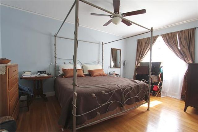 100 Sewall Avenue 3, Brookline, MA 02446