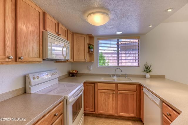 5051 N Sabino Canyon Rd Unit 1118, Tucson, AZ 85750