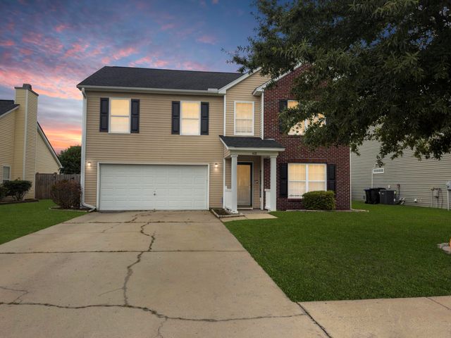 408 Dovetail Circle, Summerville, SC 29483