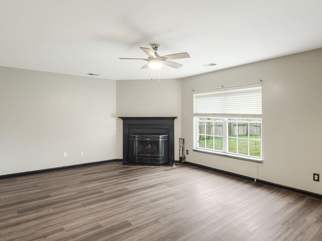 408 Dovetail Circle, Summerville, SC 29483