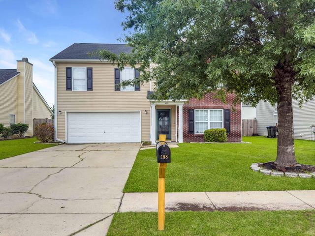 408 Dovetail Circle, Summerville, SC 29483