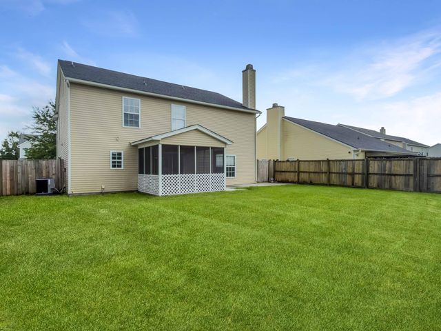 408 Dovetail Circle, Summerville, SC 29483