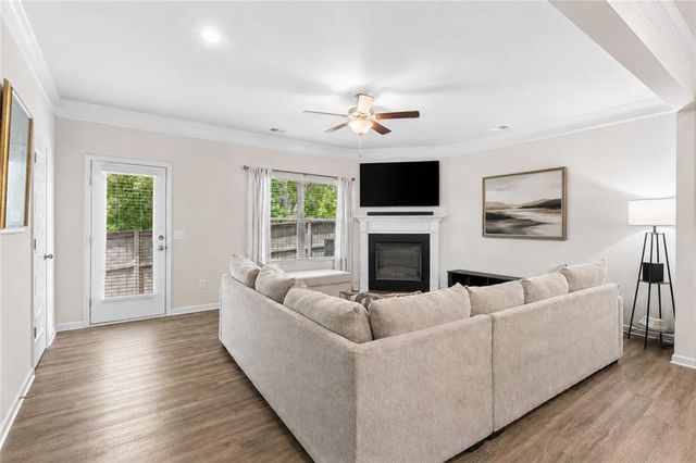 364 Crider Court, Woodstock, GA 30188