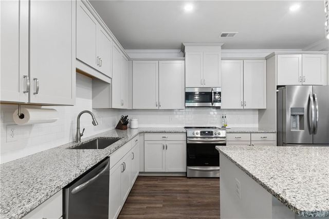 364 Crider Court, Woodstock, GA 30188