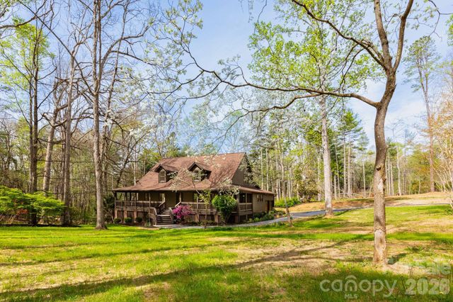 68 Sigmon Road, Fletcher, NC 28732