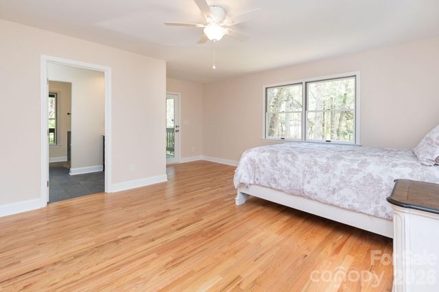 68 Sigmon Road, Fletcher, NC 28732