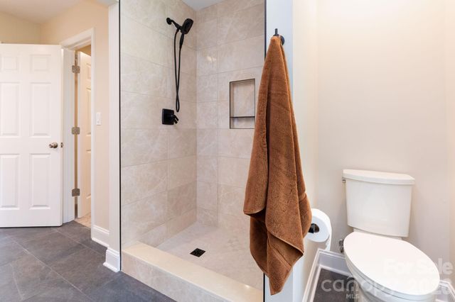 68 Sigmon Road, Fletcher, NC 28732