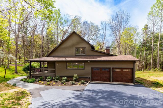 68 Sigmon Road, Fletcher, NC 28732