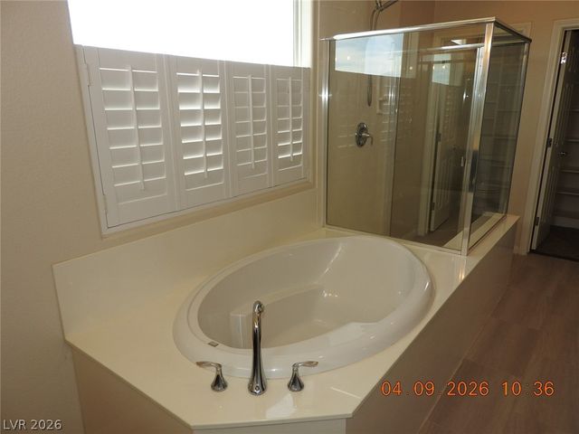 390 FRINGE RUFF Drive, Las Vegas, NV 89148