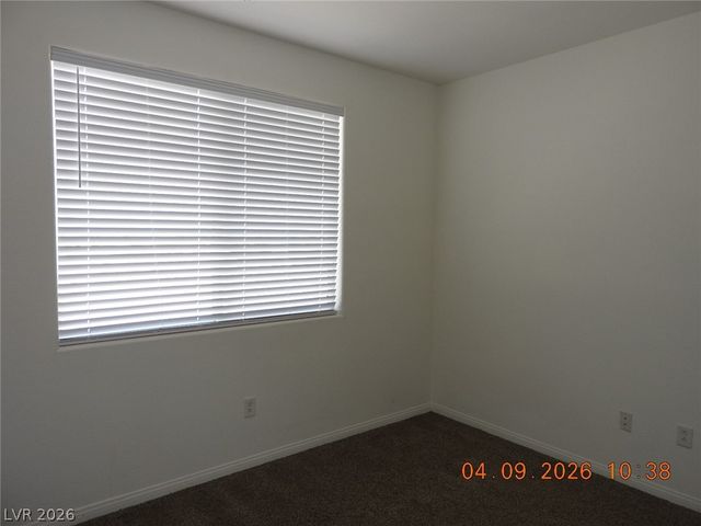 390 FRINGE RUFF Drive, Las Vegas, NV 89148