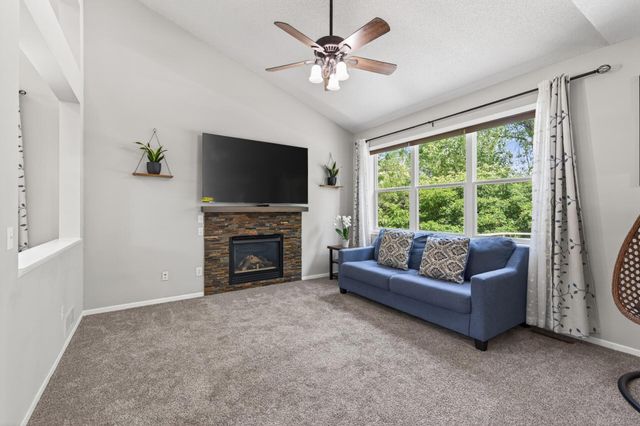 3351 N View Lane, Woodbury, MN 55125