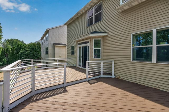 3351 N View Lane, Woodbury, MN 55125