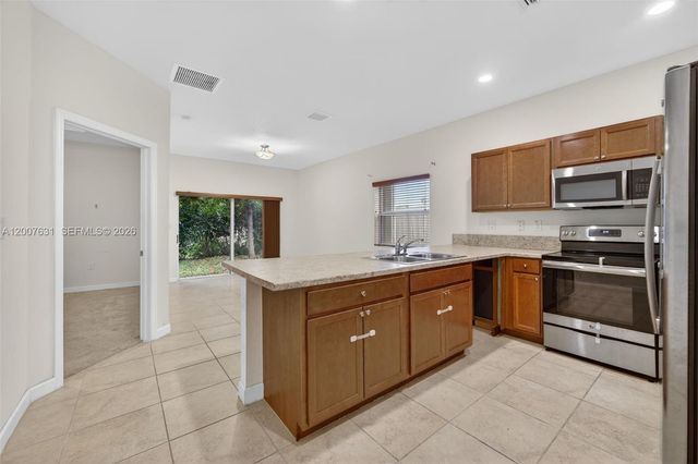 236 SE 32nd Ave, Homestead, FL 33033
