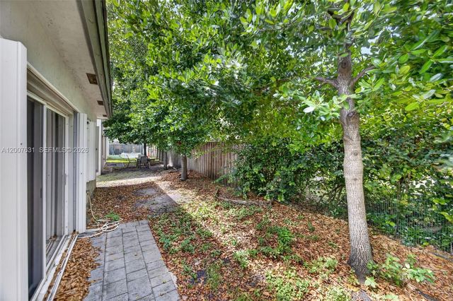 236 SE 32nd Ave, Homestead, FL 33033