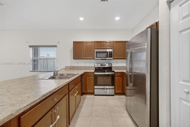 236 SE 32nd Ave, Homestead, FL 33033