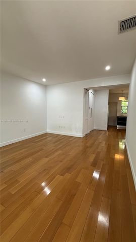 2031 Meridian Ave 4, Miami Beach, FL 33139