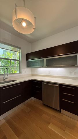 2031 Meridian Ave 4, Miami Beach, FL 33139