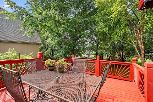 14226 S Shannan Lane, Olathe, KS 66062