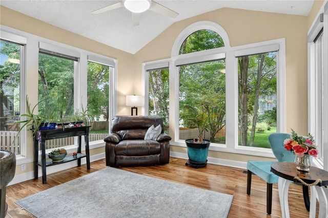 14226 S Shannan Lane, Olathe, KS 66062