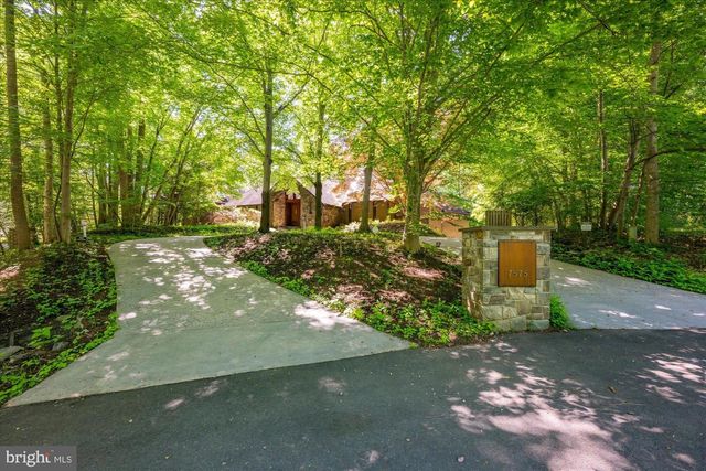 7575 POTOMAC FALLS RD, Mclean, VA 22102