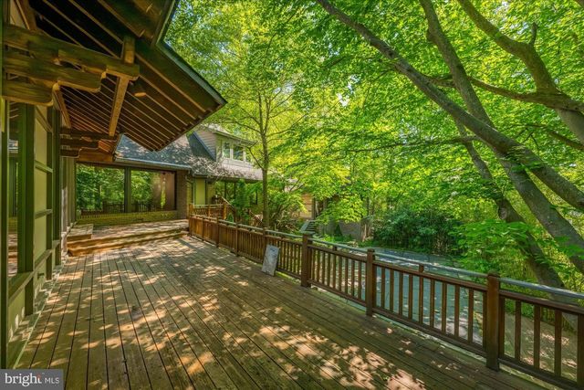 7575 POTOMAC FALLS RD, Mclean, VA 22102