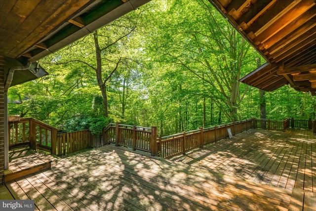 7575 POTOMAC FALLS RD, Mclean, VA 22102