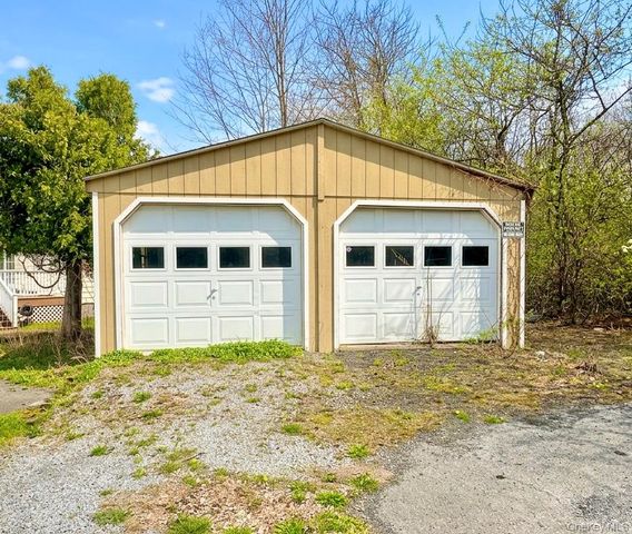 44 Orchard Lake Drive, Monroe, NY 10950