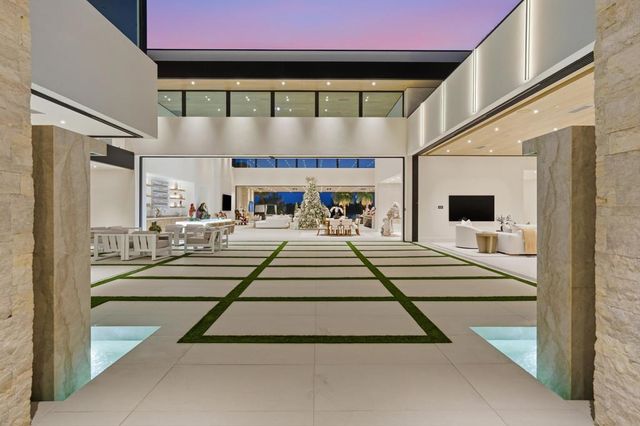 52637 Meriwether Way, La Quinta, CA 92253