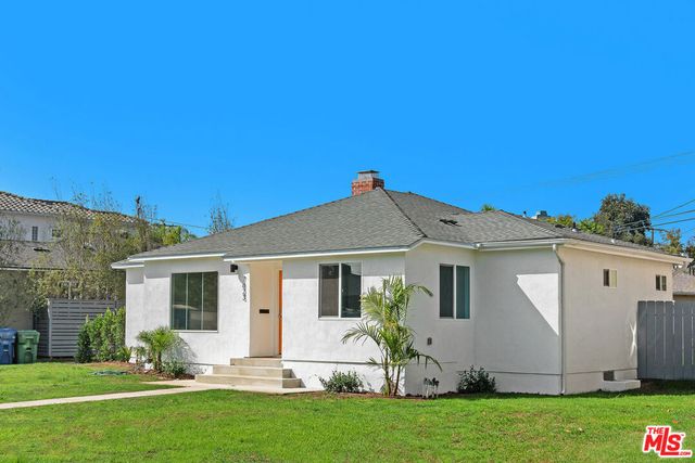 7823 Kenyon Avenue, Los Angeles, CA 90045