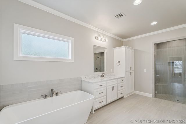 8622 S Timber Wolf Drive, Broken Arrow, OK 74014