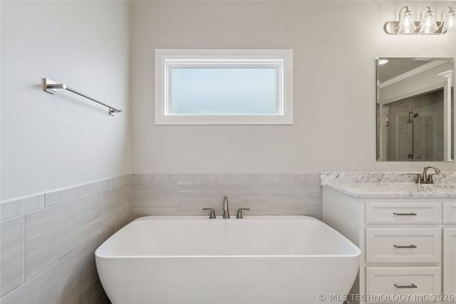 8622 S Timber Wolf Drive, Broken Arrow, OK 74014