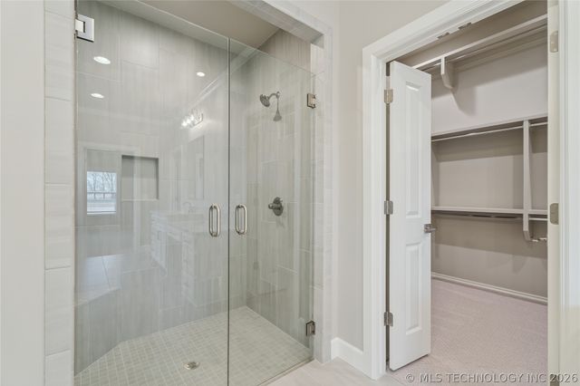 8622 S Timber Wolf Drive, Broken Arrow, OK 74014