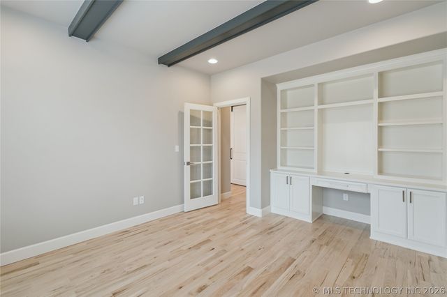 8622 S Timber Wolf Drive, Broken Arrow, OK 74014