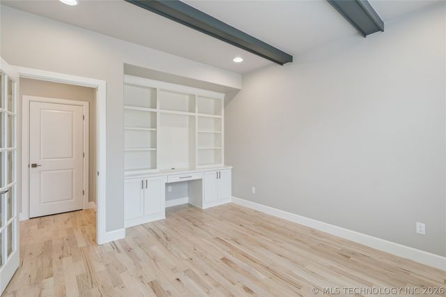 8622 S Timber Wolf Drive, Broken Arrow, OK 74014