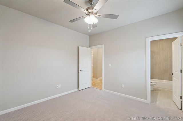 8622 S Timber Wolf Drive, Broken Arrow, OK 74014