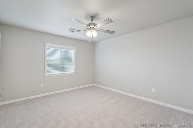 8622 S Timber Wolf Drive, Broken Arrow, OK 74014