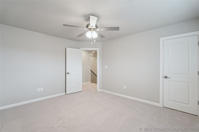 8622 S Timber Wolf Drive, Broken Arrow, OK 74014