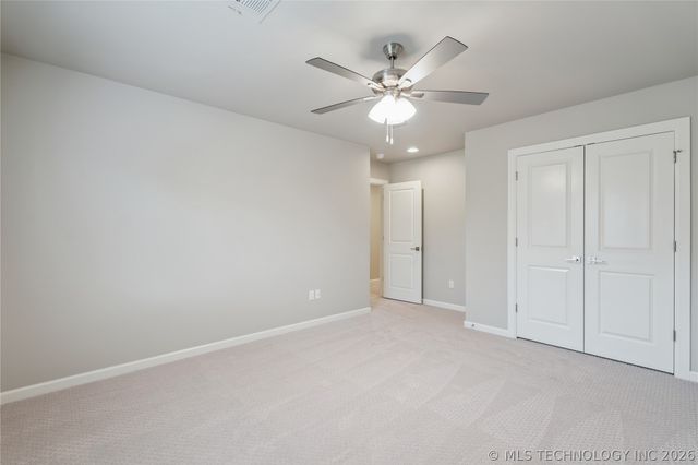 8622 S Timber Wolf Drive, Broken Arrow, OK 74014