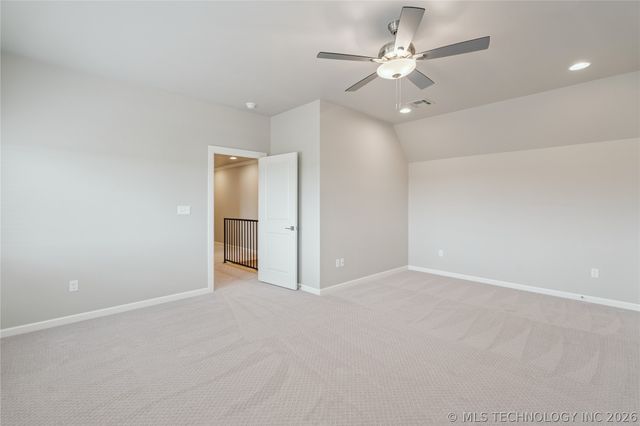 8622 S Timber Wolf Drive, Broken Arrow, OK 74014