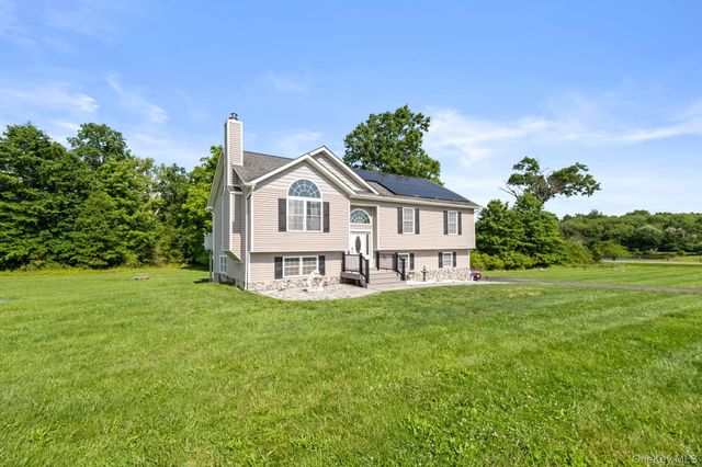 573 Dubois Road, Wallkill, NY 12589