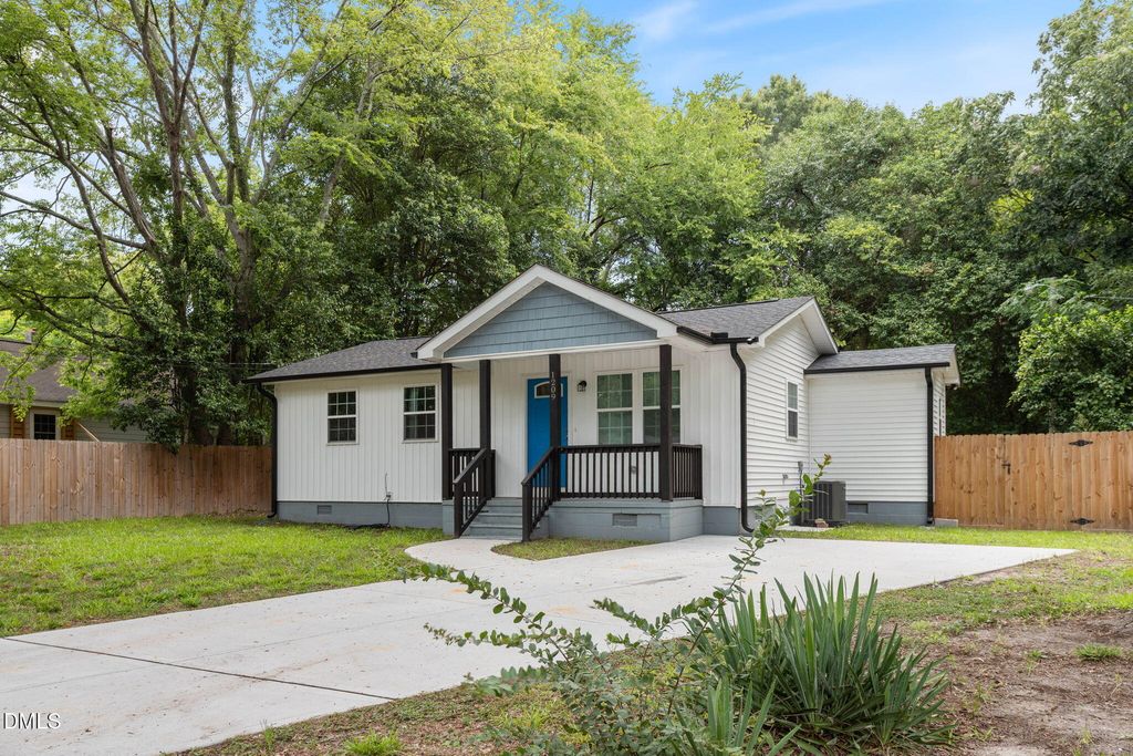 1209 Massey Street, Smithfield, NC 27577